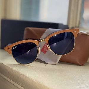 Ray-Ban Clubmaster Cherry Wood